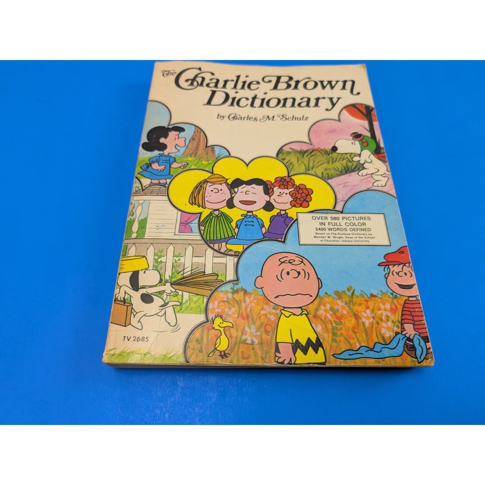 The Charlie Brown Dictionary by Charles M. Schulz 1973 Paperback Peanuts Snoopy